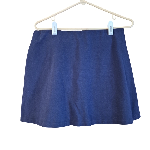 Lilly Pulitzer Navy Mini Skort with Gold Buttons - Picture 4 of 9